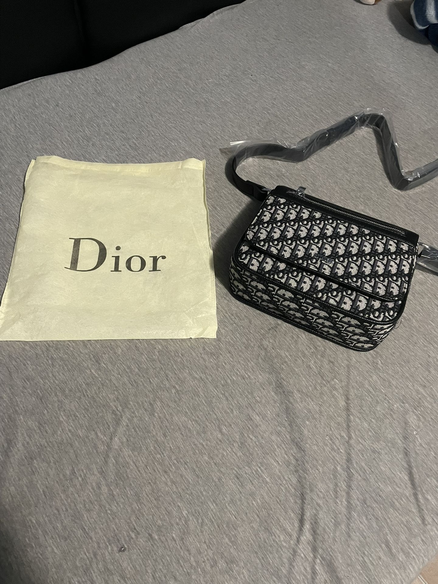 Dior