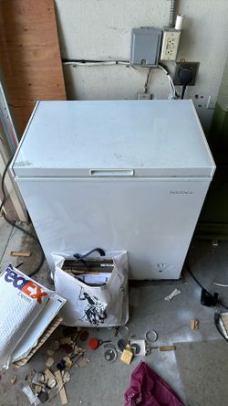 Insignia Deep Freezer