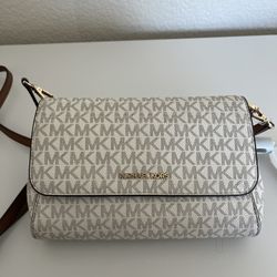michael kors crossbody bag