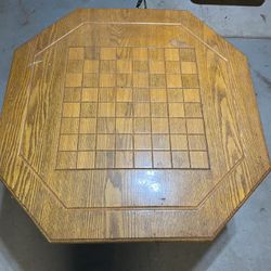 Checkerboard table 