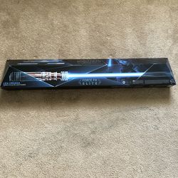 Star Wars The Black Series Leia Organa Force FX Elite Lightsaber Collectible with Advanced LED and Sound Effects