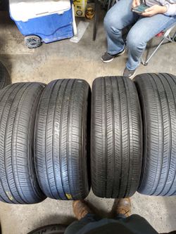 235 55 20 Goodyear