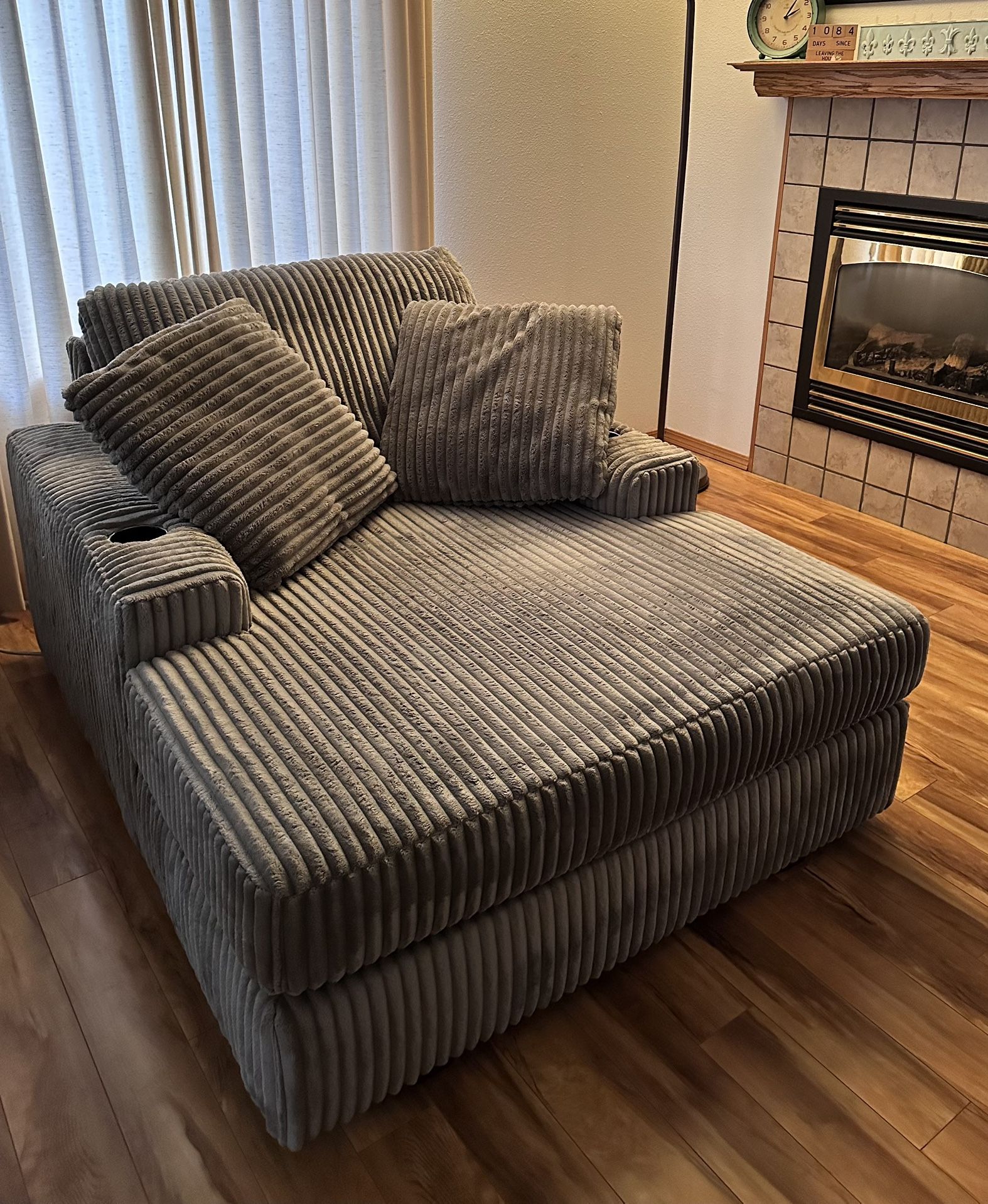 Oversized Lounge Chair