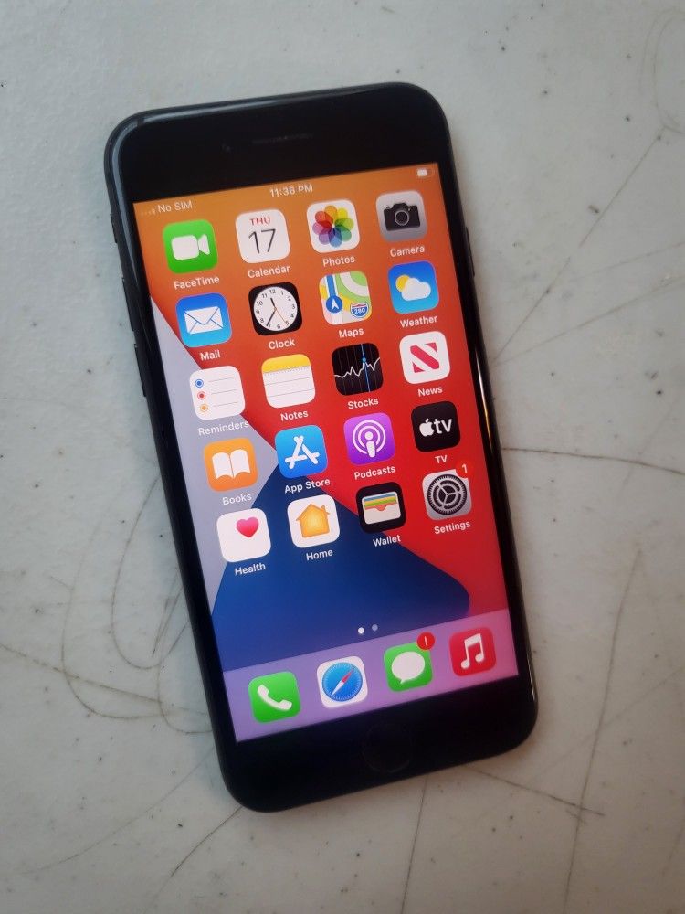 Apple iPhone 8 64 GB UNLOCKED. COLOR BLACK. WORK VERY WELL.PERFECT CONDITION.