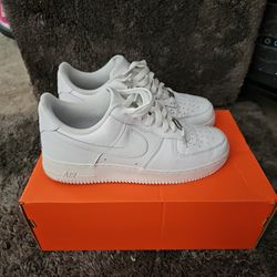 MENS Nike AIR FORCE 1 