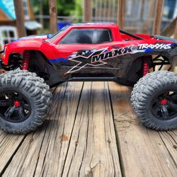 Traxxas XMAX 
