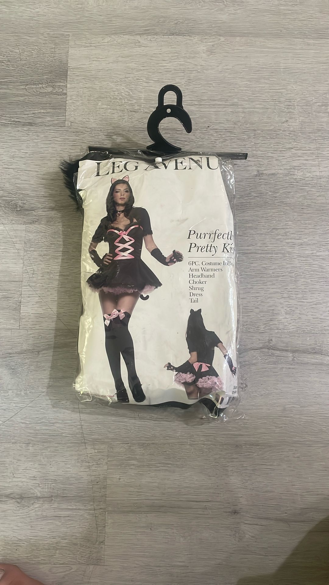 Leg 🦵 Avenue - Sexy Perfectly Pretty Kitty 🐱 Halloween Costume
