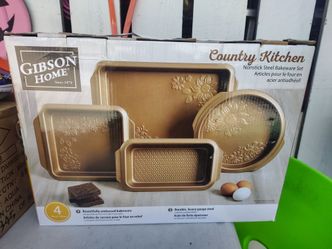 New set of baking molds
4 pieces in different sizes