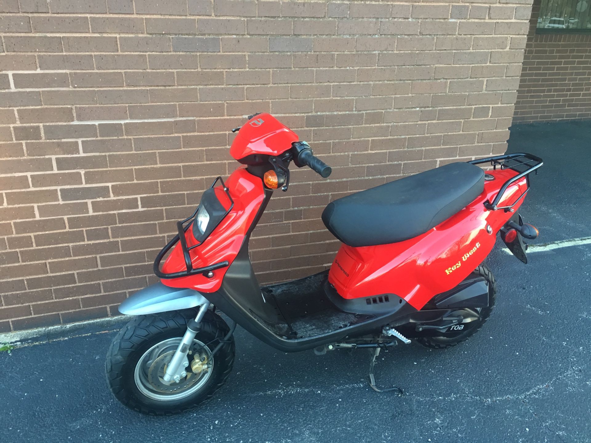 2009 Peirspeed Key West 50cc Scooter