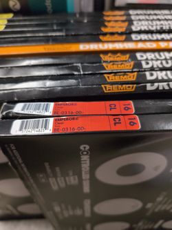 Remo Emperor Clear 16"