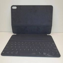 Apple A2038 Smart Keyboard for iPad Pro 11" for 4th Gen iPad Air 5th