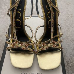 Gucci Heels