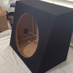 Subwoofer Box enclosure 12”