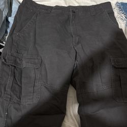 Wrangler Cargos 