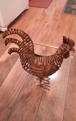 METAL ROOSTER