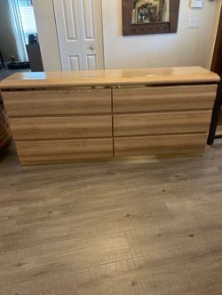 6-Drawer Double Dresser Light Oak Finish