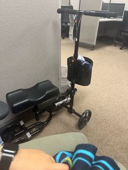Black Knee Scooter/walker with Basket