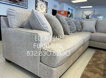 NEW BIEGE COUCH