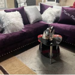 Sectional With Pillows /// Financing Available 