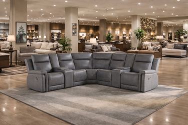 🛋️ Brand New Modern Greige Sectional — Never Used!