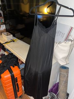 Never Worn SHEIN Black Satin Lace Robe & Gown Set Women Tie Long Sleeve
