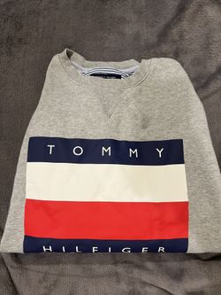 Tommy Crewneck