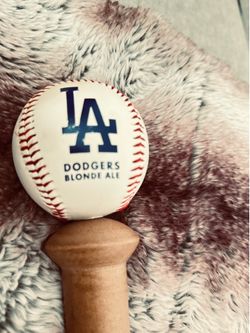Mint condition Golden Road LA Dodgers Blonde Ale Beer Tap