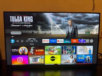 24’ Insignia Smart TV | Disney Plus, Netflix, Prime Video and More!