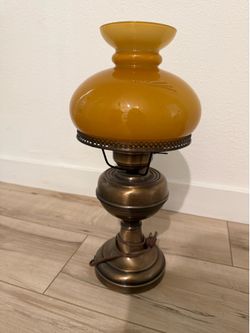 Vintage amber glass table lamp