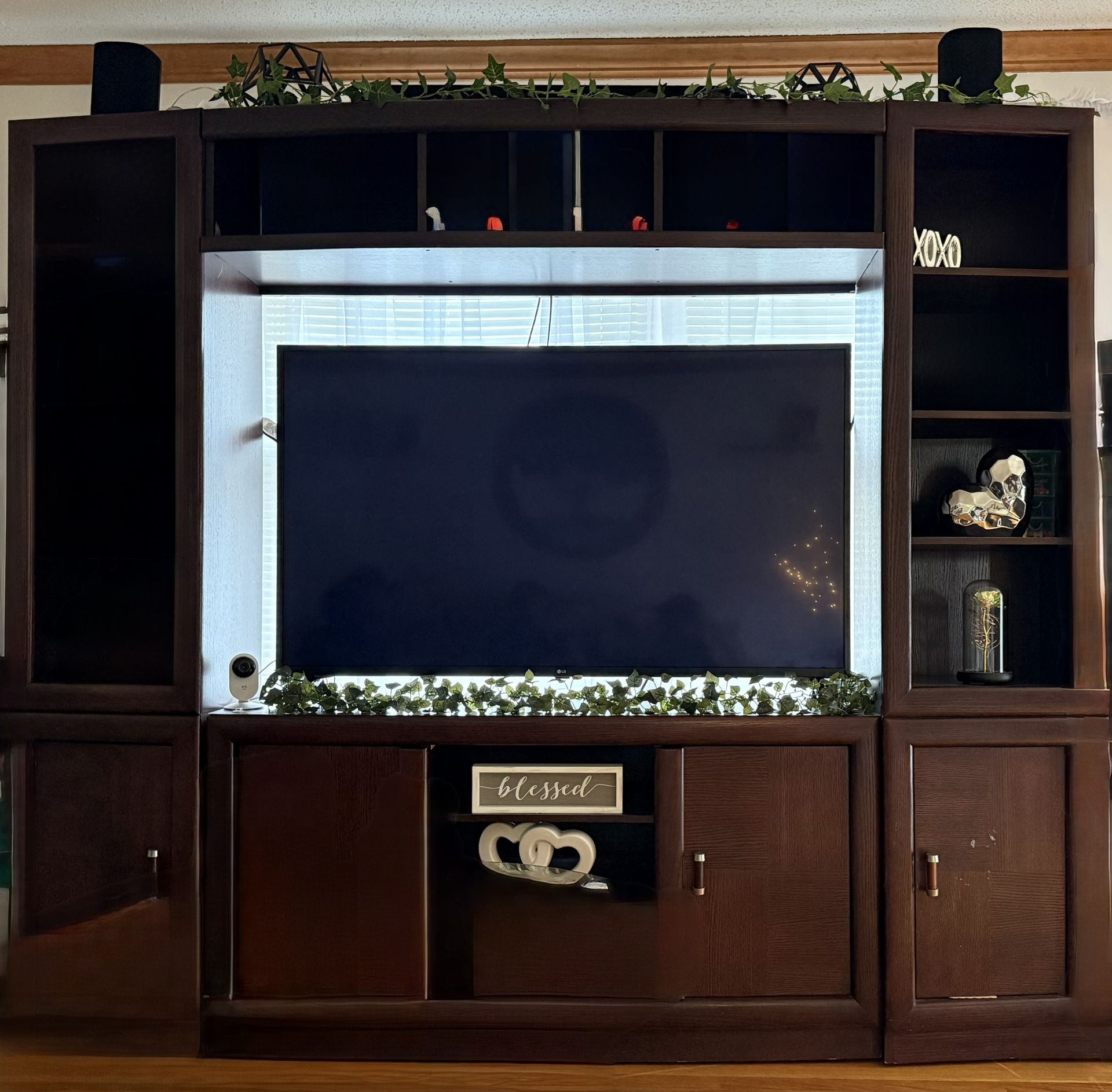 Wood Living Room Tv