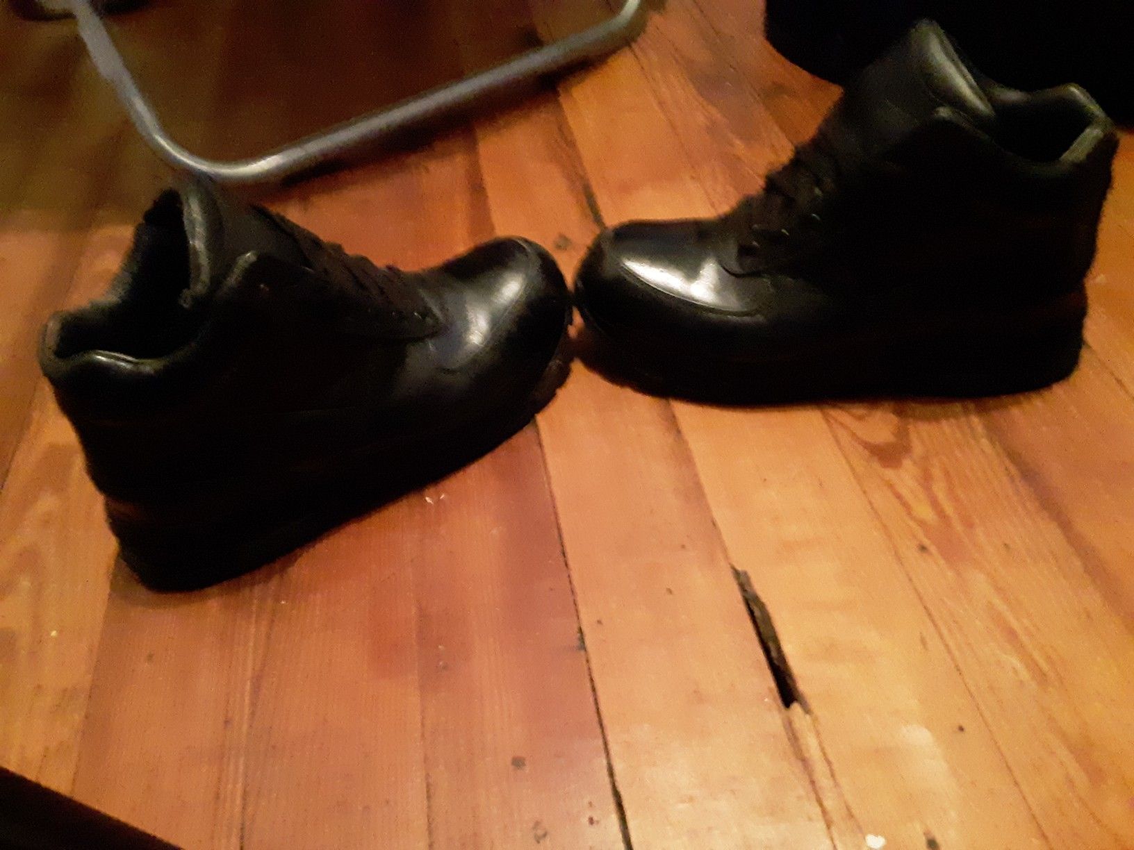 Mens Nikes size 10