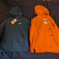 2 Nike hoodies