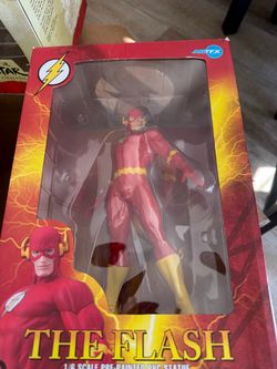 Free Comic Statue