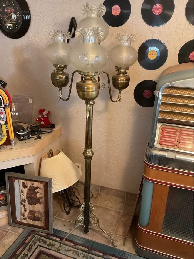 Antique Brass Victorian floor lamp