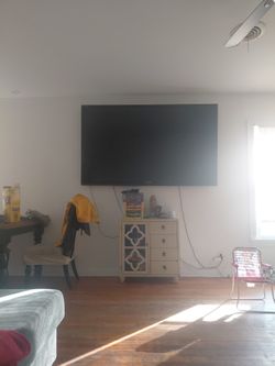 85 Inch TV Sharp