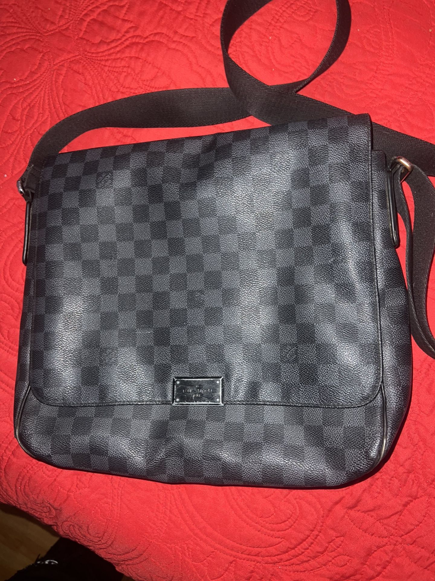 louis Vuitton Messenger shoulder Bag SALE