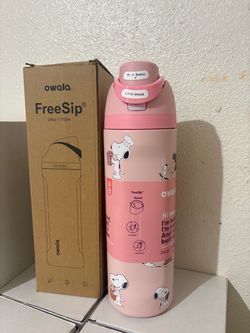 Owala FreeSip 24oz Snoopy Water Bottle