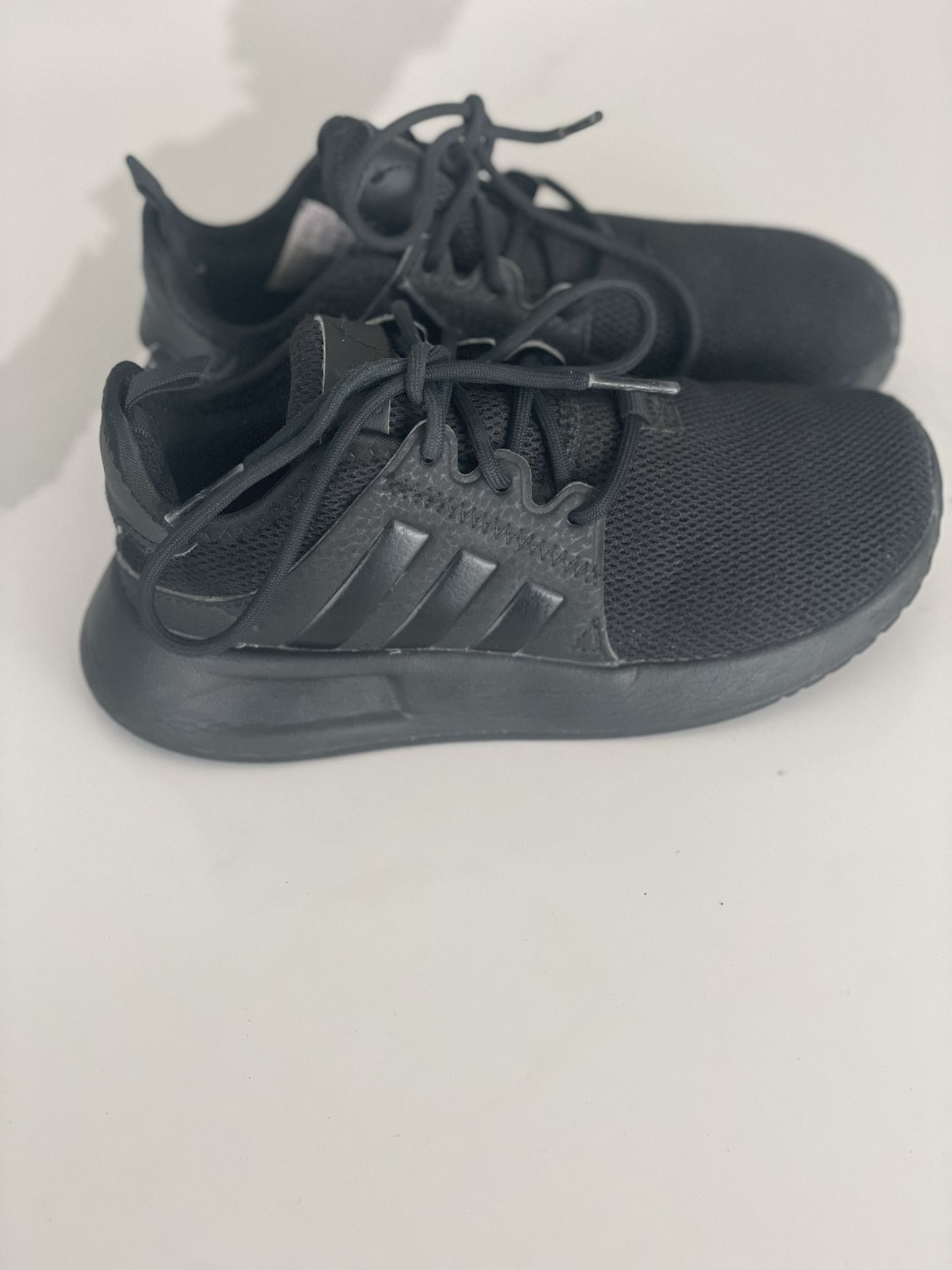 Boys Adidas Shoes Size 12k