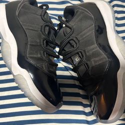 Jordan 11 Low ‘Space Jams’