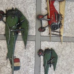 metal decor airplanes