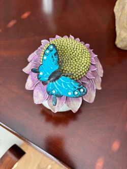 Decorative Flower Figurine with Butterfly