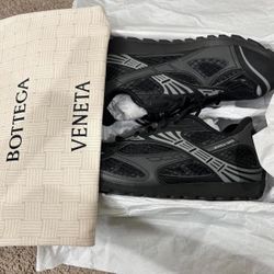 Bottega Black and Silver
