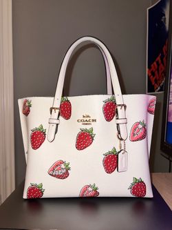Coach Mollie Tote 25