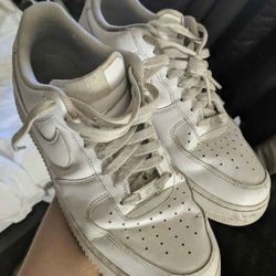 Air Force Ones Size 11