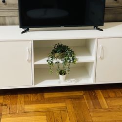 White Tv Stand