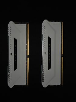 Corsair Vengeance RGB Pro SL White DDR4 RAM – 32GB Kit (2x16GB) – 3200MHz CL18