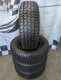 LT 265/70r17 "Near Brand New" Cooper Discoverer Snow Claw Load "E" winter snow tires