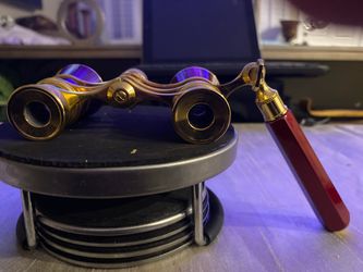 Orchestra/opera binocular