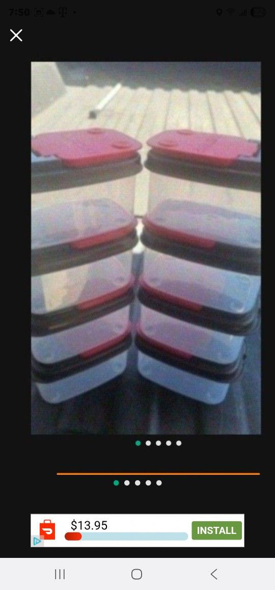 8 Stackable Husky Containers