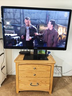 Sony 46” Flat Screen TV – Works Great – With Stand